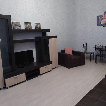 Apartment Theatre Shepkina 2 Rooms II スームィ エクステリア 写真